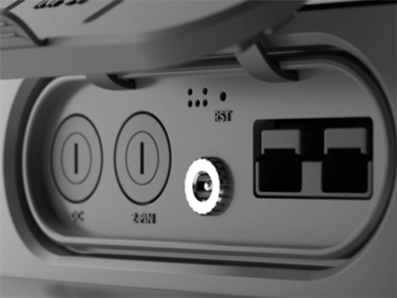 Front Runner Dometic PLB40 Portable Lithium Battery/40 AH - ECOM220 5 Front Runner Dometic PLB40 Portable Lithium Battery/40 AH - ECOM220 - Image 3