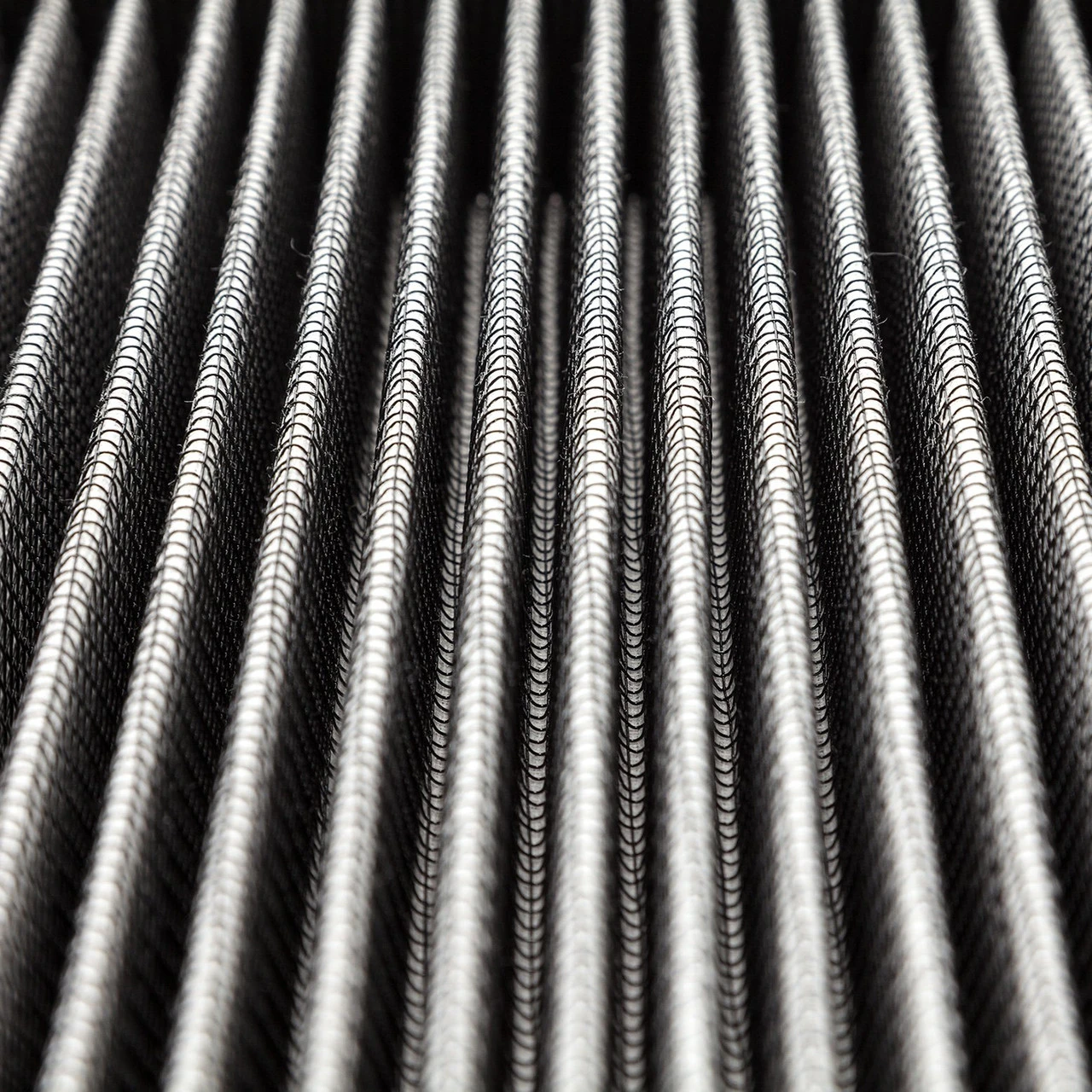 COBB Drop-In High Flow Filter: 17-20 F-150/Raptor/Limited (2.7L/3.5L) - 7F2200 4 COBB Drop-In High Flow Filter: 17-20 F-150/Raptor/Limited (2.7L/3.5L) - 7F2200 - Image 2