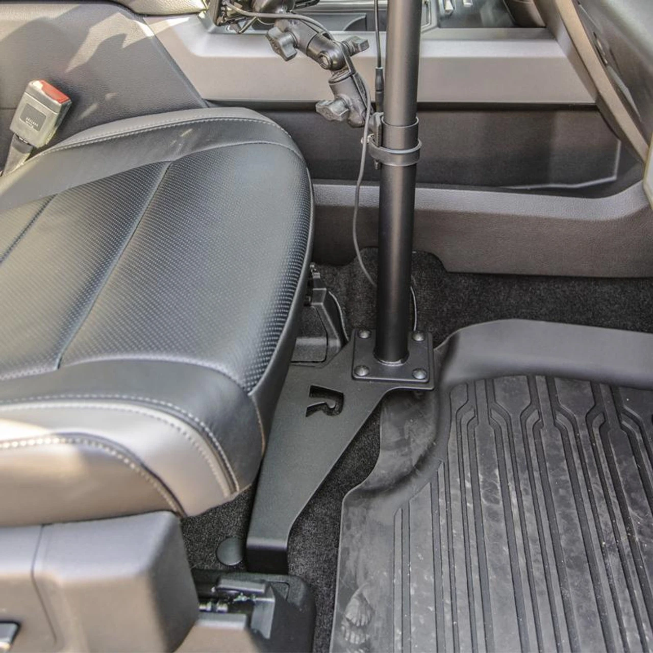 Ram Mounts RAM No-Drill™ Laptop Mount - 21-23 Bronco, 19-23 Ranger 4 Ram Mounts RAM No-Drill™ Laptop Mount - 21-23 Bronco, 19-23 Ranger - Image 2