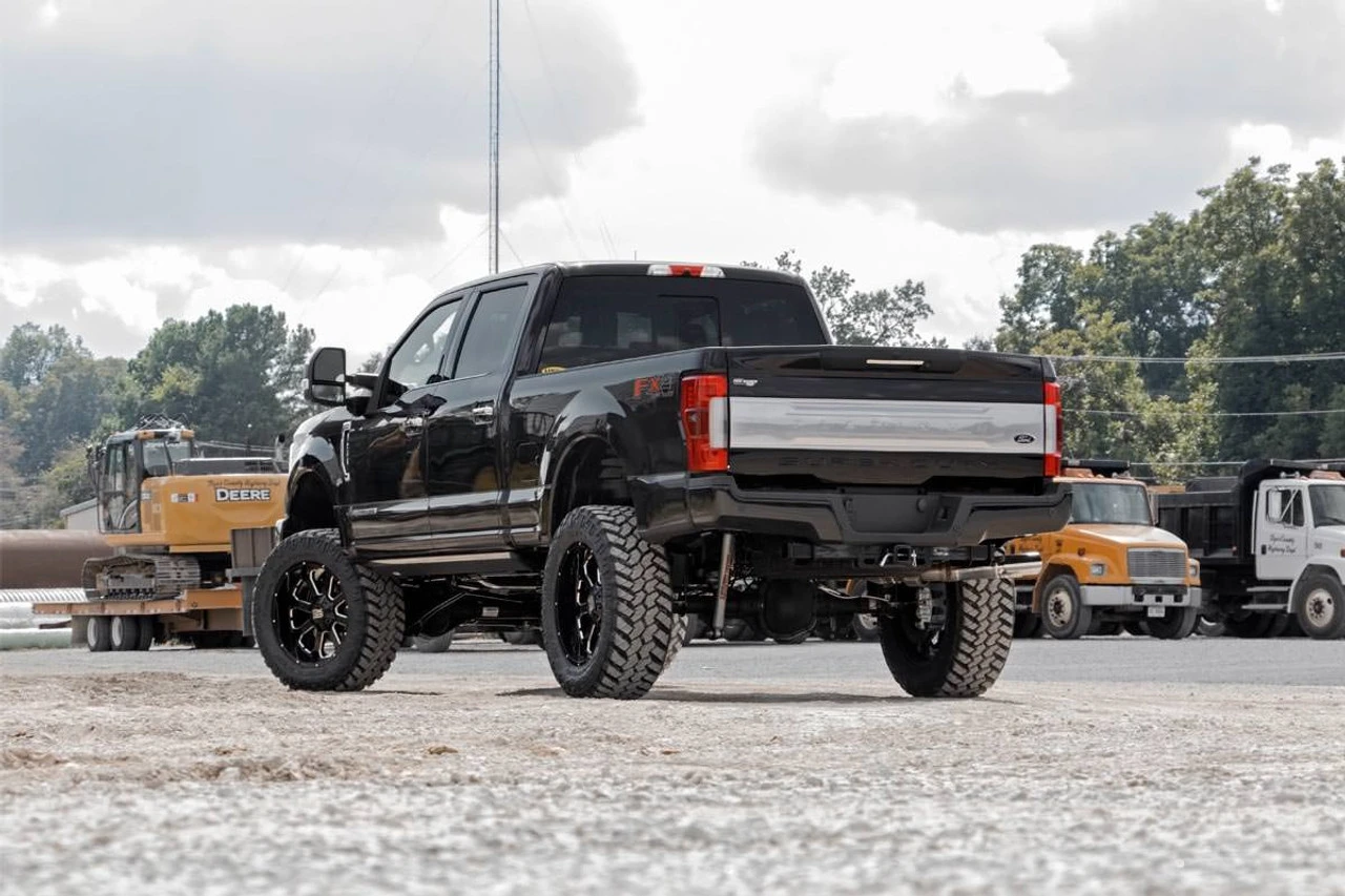 Rough Country 6 In. Lift Kit, OVLDS, M1 For Ford Super Duty 4WD 17-22 - 51740 7 Rough Country 6 In. Lift Kit, OVLDS, M1 For Ford Super Duty 4WD 17-22 - 51740 - Image 5