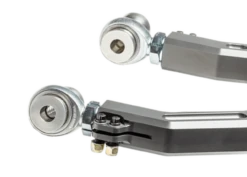 SVC Billet Upper Control Arms: 17-20 Raptor -Auto Parts Store svc g3 raptor billet upper control arms close up 002 82512.1677020873